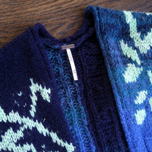 NWOT Free People Flurry Wool Long Knit Cardigan Indigo - Picture 4 of 13